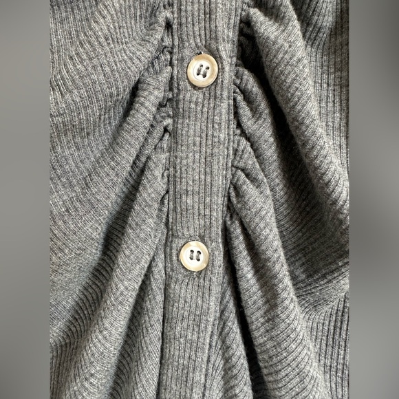 HYFVE Grey Ribbed Button-Up Collared Top - Picture 2 of 3